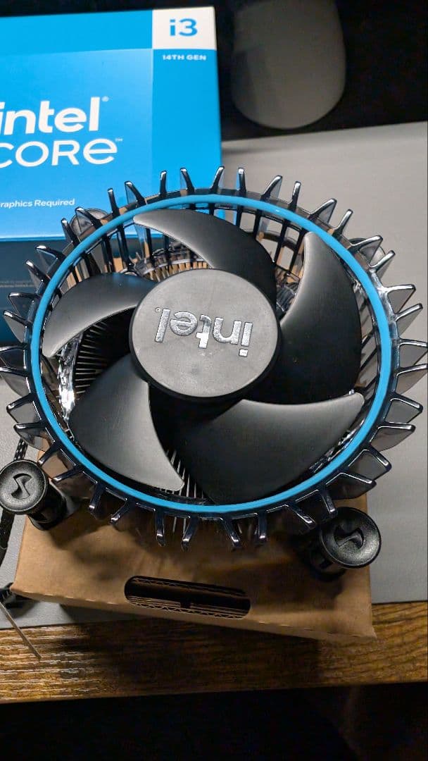 CPU Intel Core i3 14100F