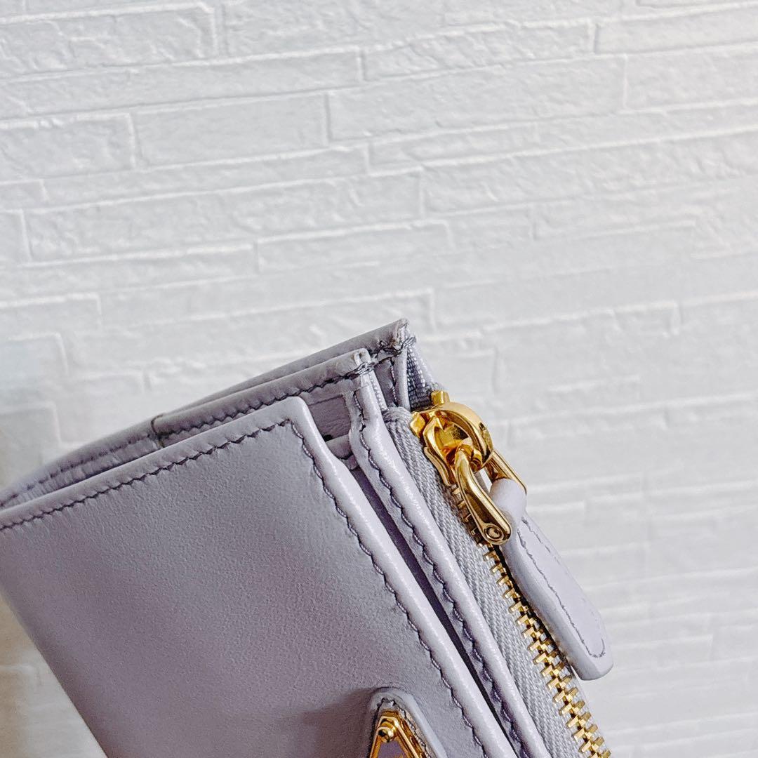 【新品・未使用】PRADA 1ML050 二つ折り財布