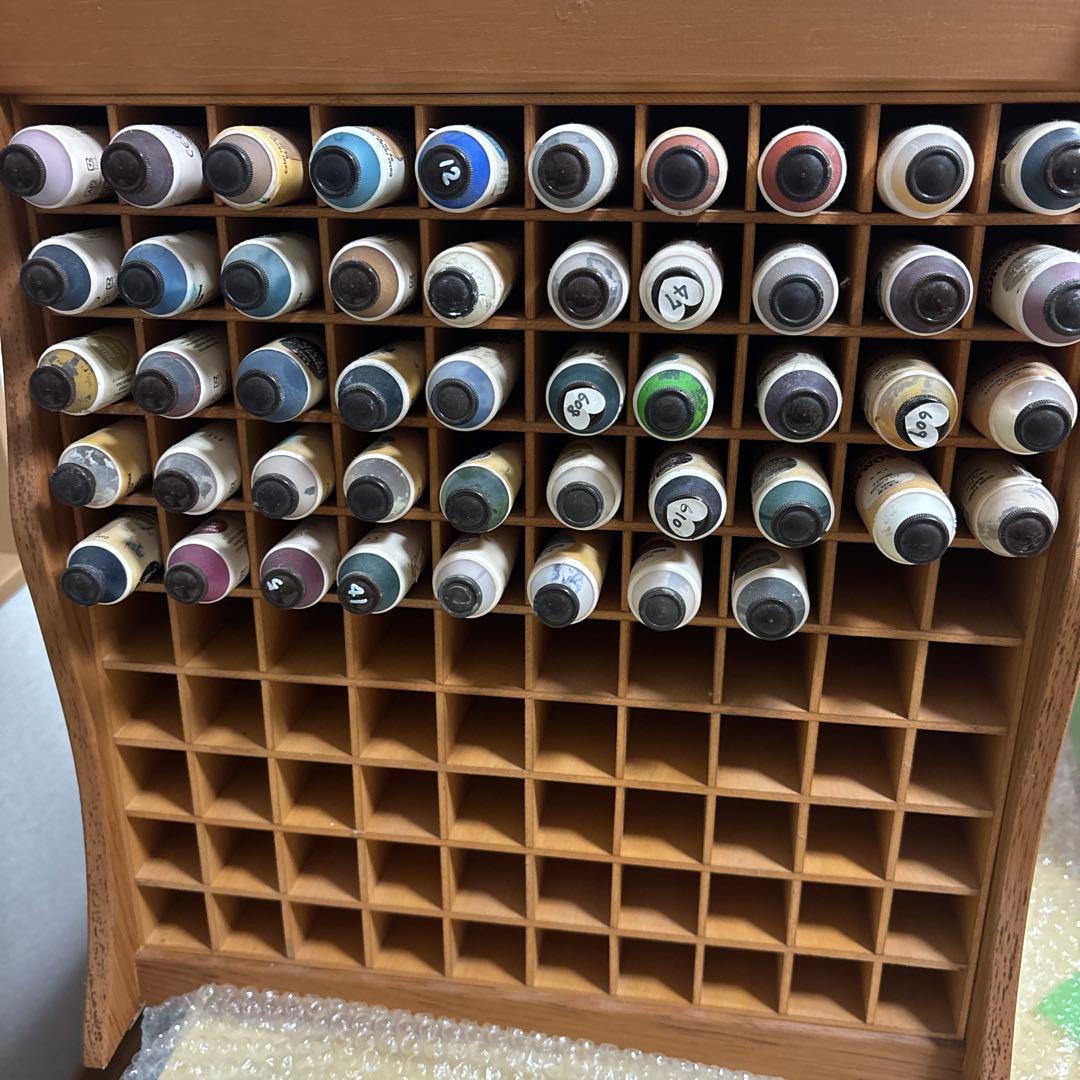 白木ラックジョソーニヤ絵の具48本付き（100本収納可能）