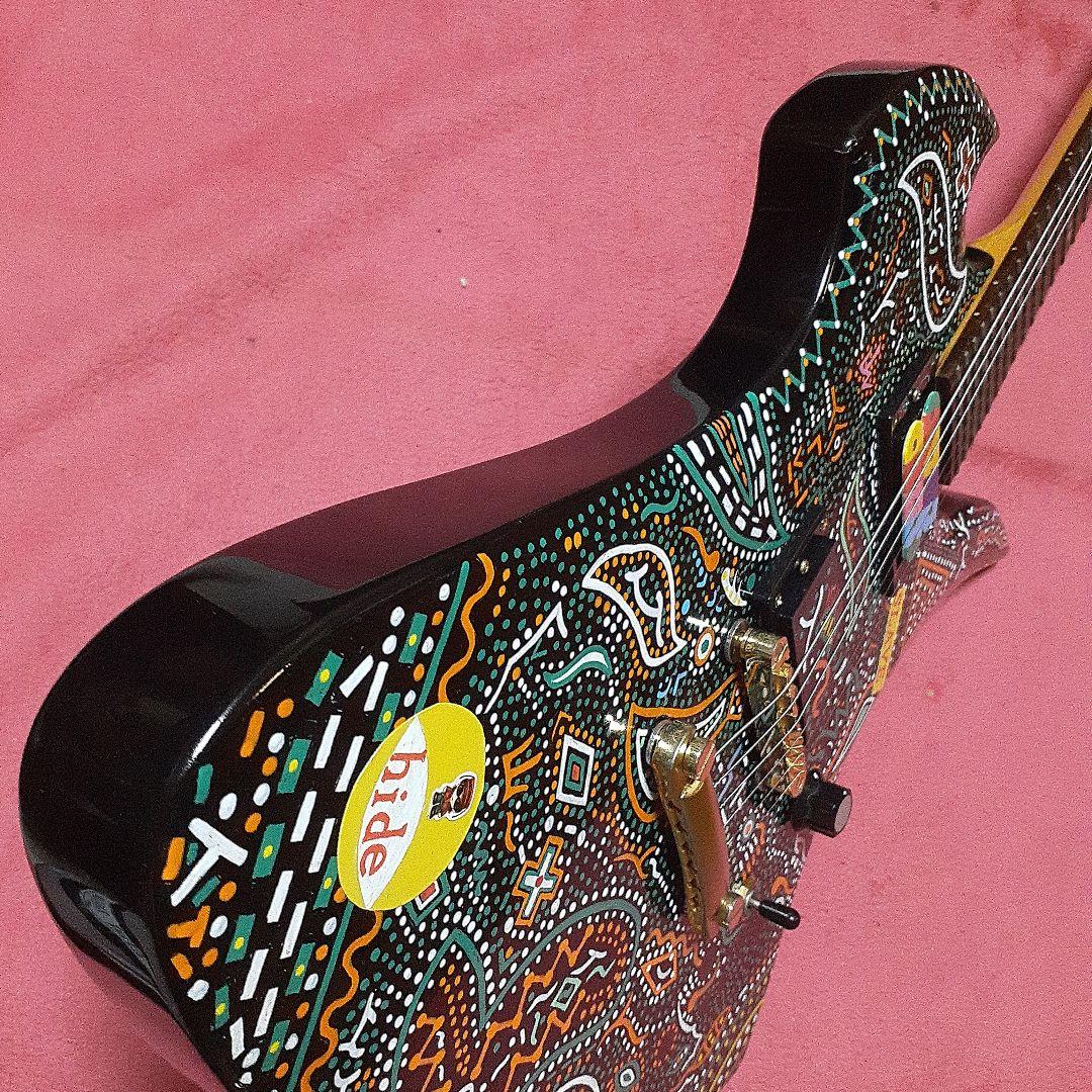 【良・美品】アメーバペイント・hideモデル。MGモッキンバードエレキギター。