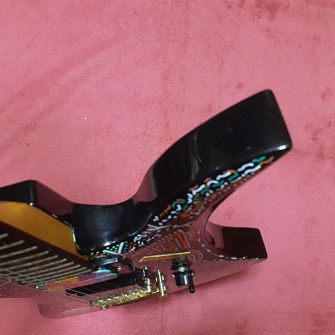 【良・美品】アメーバペイント・hideモデル。MGモッキンバードエレキギター。