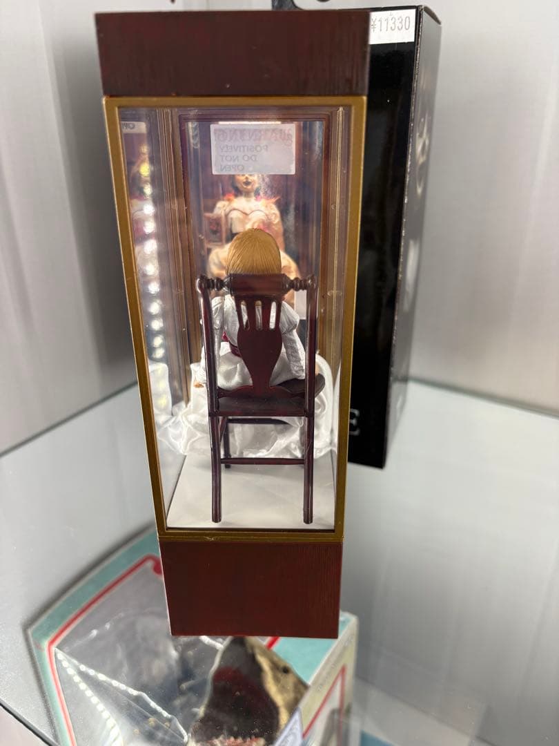 ネカ　アナベル　死霊館　豆魚雷