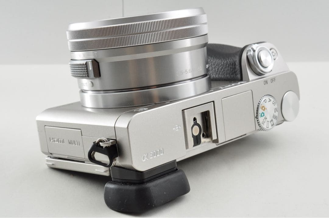 【ショット数1080回 / 美品】 Sony α6000 ダブルズームキット