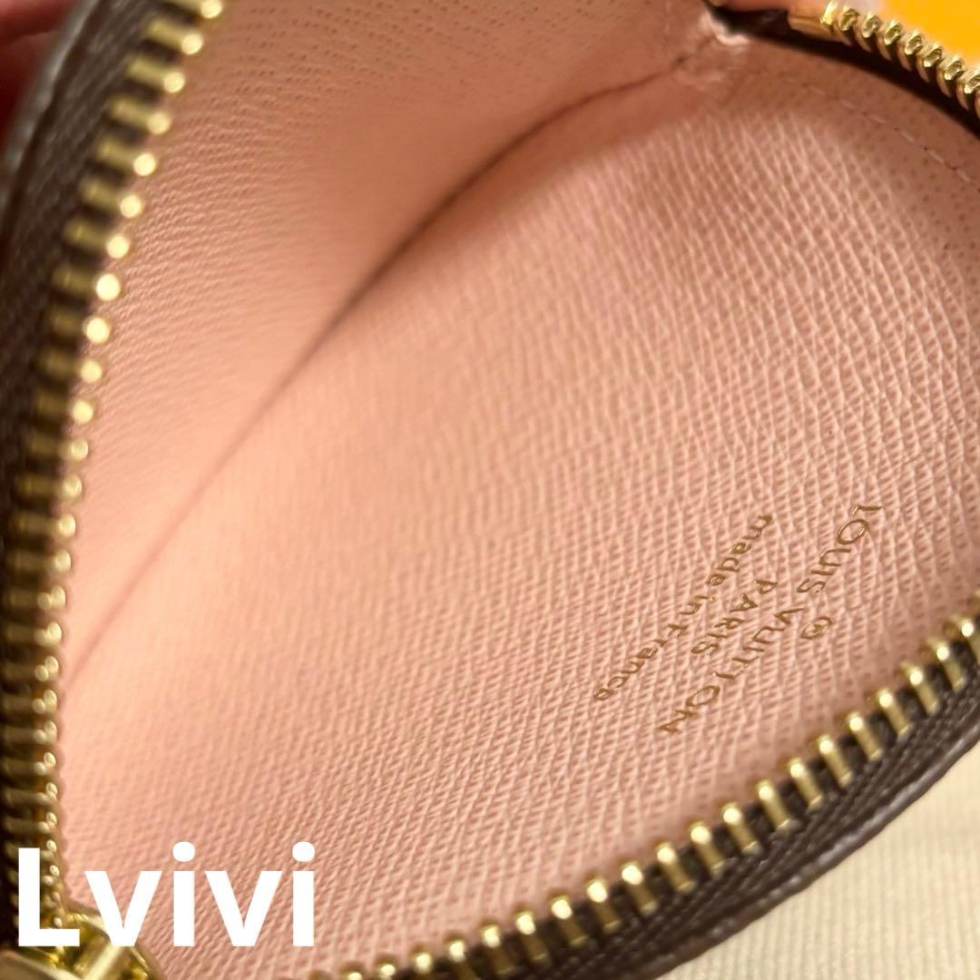 ルイヴィトン ヴィヴィエンヌ クリスマス限定 ケース ロンM69057