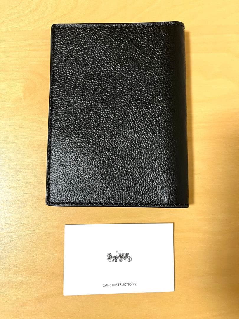 ［新品未使用］coach パスポートケース
