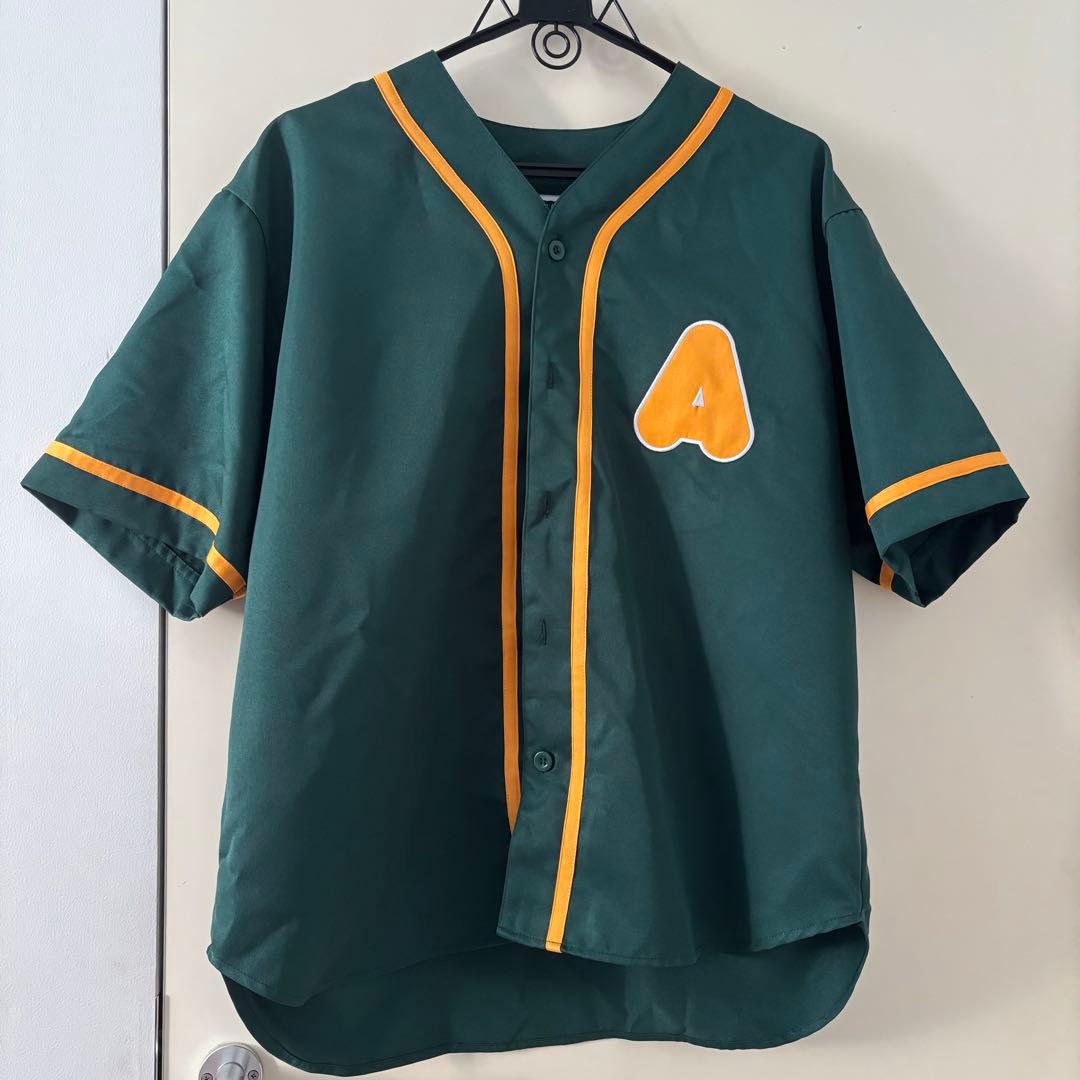 あいみょん　ユニフォーム　サーチライト