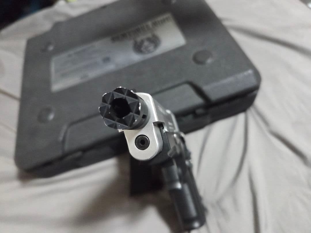 SENTINEL NINE レオンモデル ガスガン ケース付き