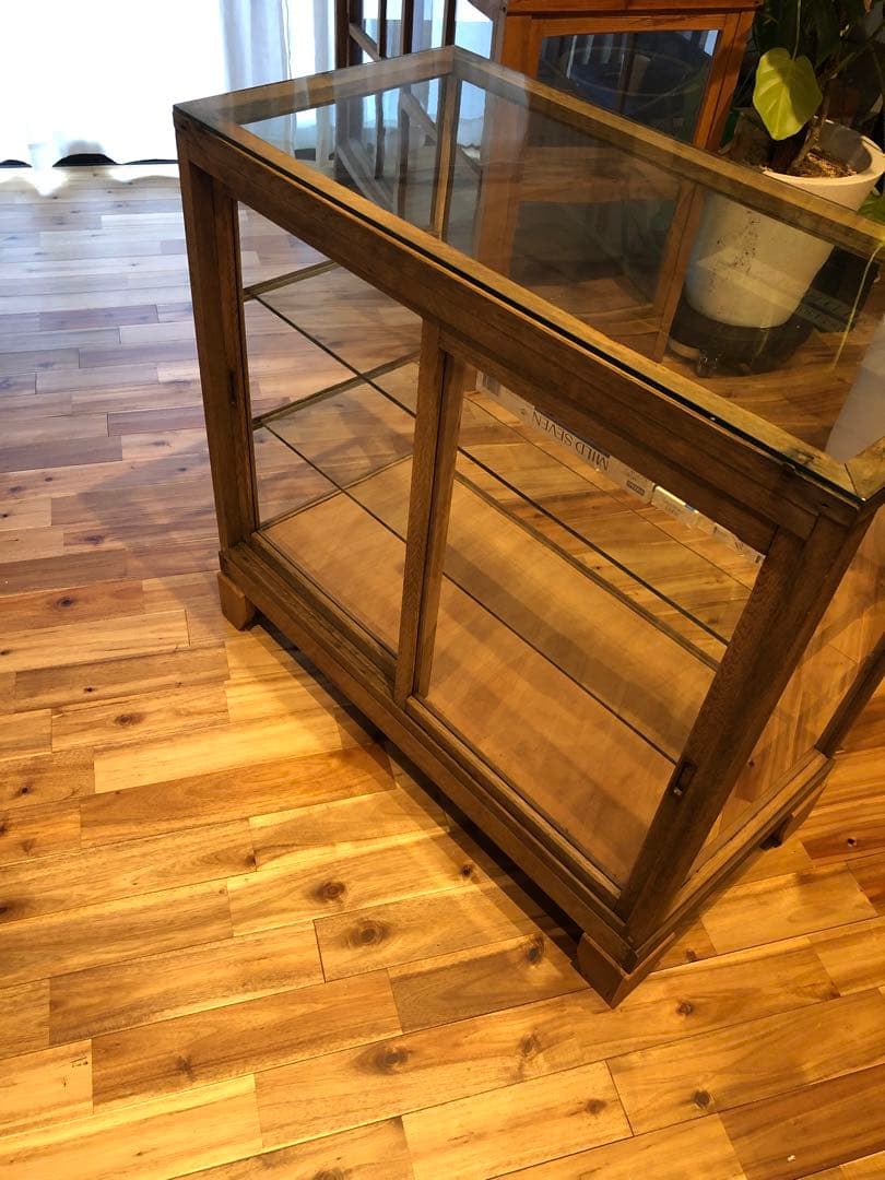 ガラスショーケース 中型 木製 ブラウン