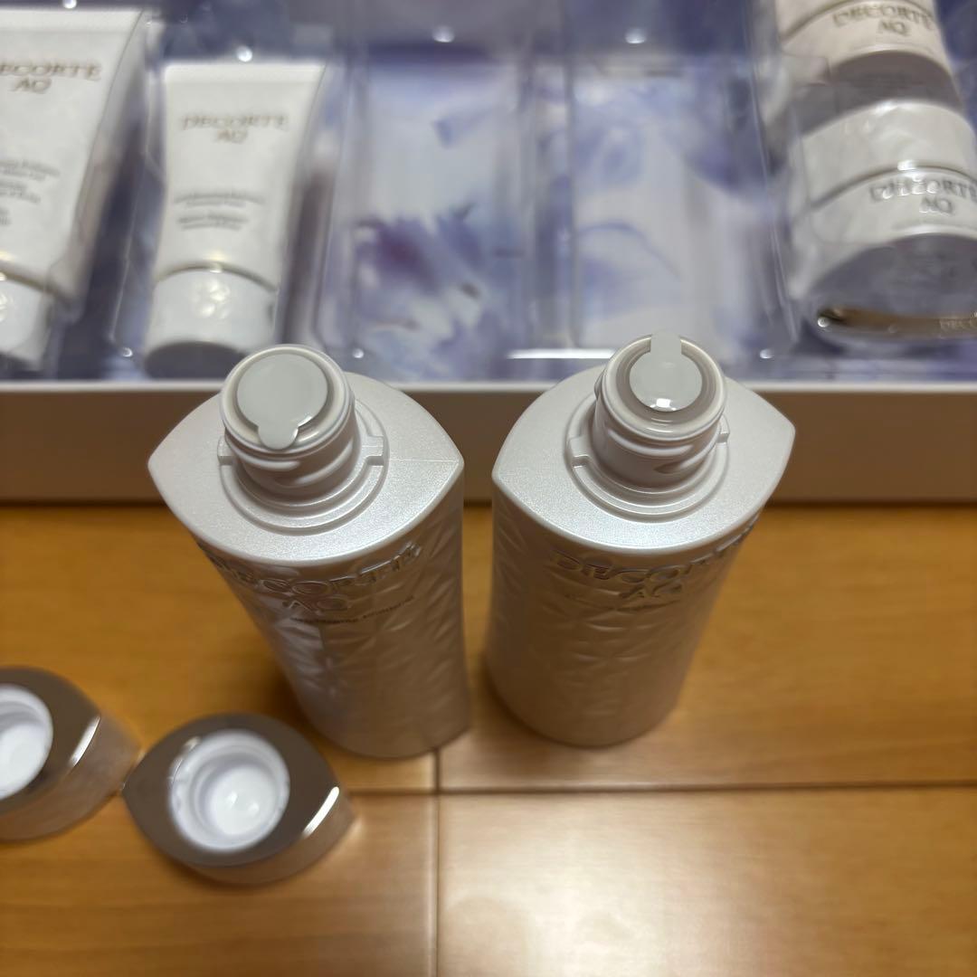 コスメデコルテ クリスマスコフレ2024 AQブライト ラディアンス コフレⅠ