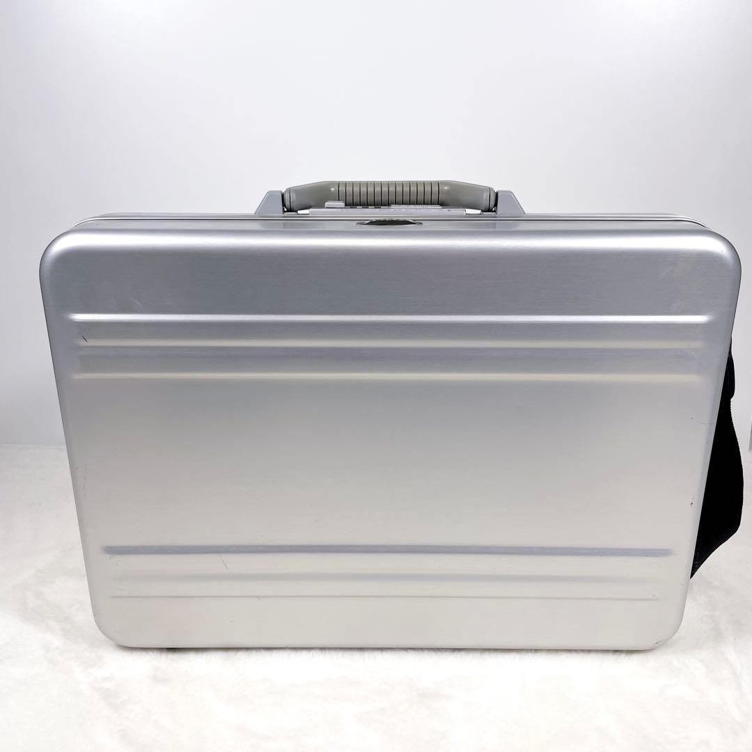 ゼロハリバートン アタッシュケース ビジネスバッグ アルミ 2way A4