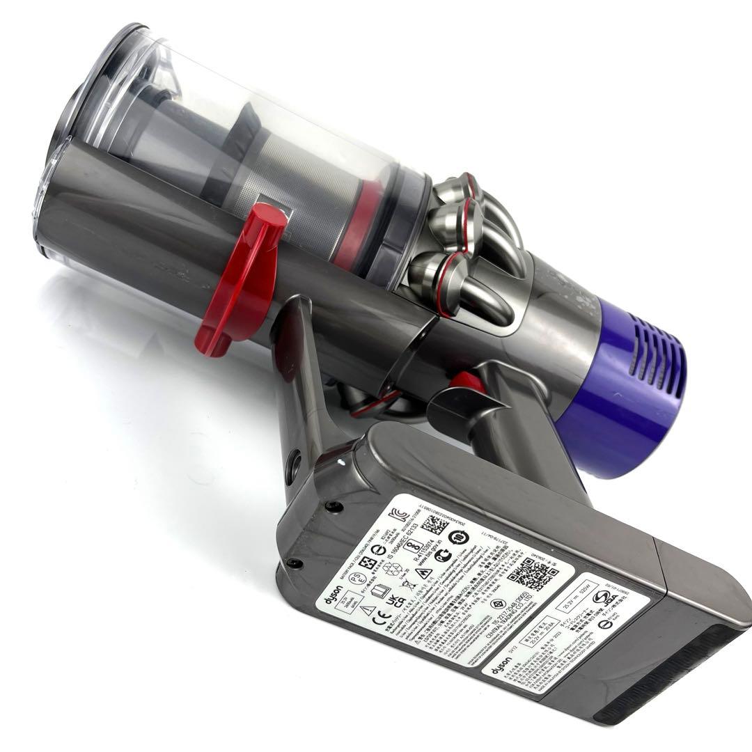 値下げ中！Dyson v10 (sv12) 分解清掃　動作品　54分　b87