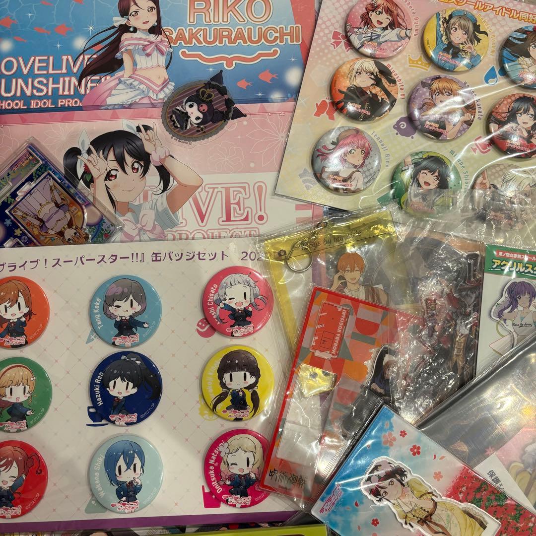 鬼滅の刃 ワンピース　ラブライブ　アニメグッズ　まとめ売り 大量　600点以上