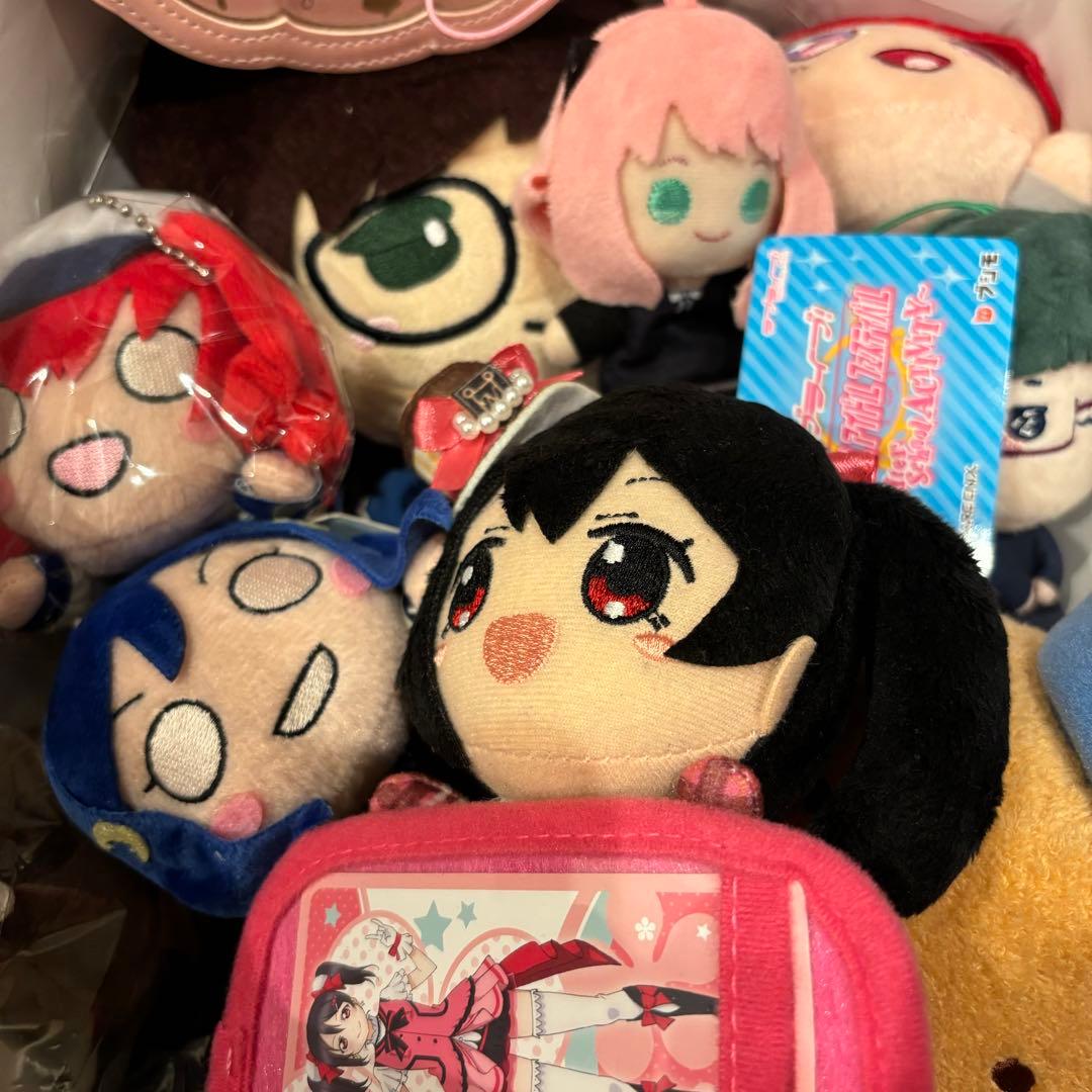 鬼滅の刃 ワンピース　ラブライブ　アニメグッズ　まとめ売り 大量　600点以上