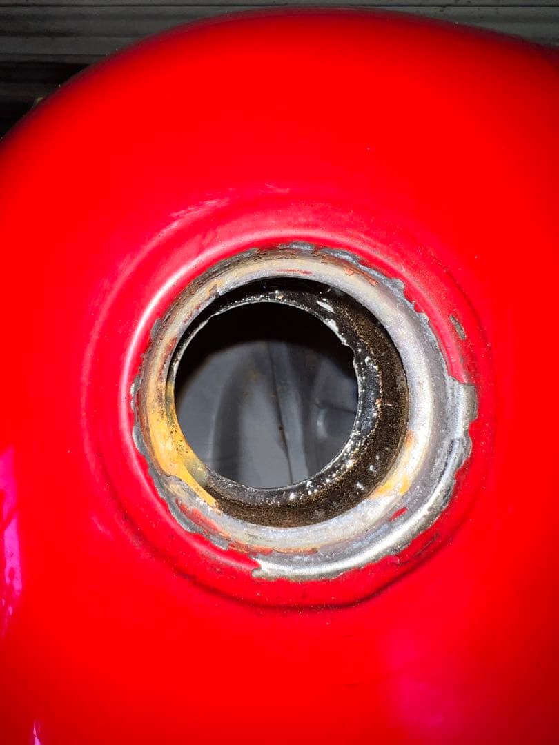 Harley-Davidson 分割タンク