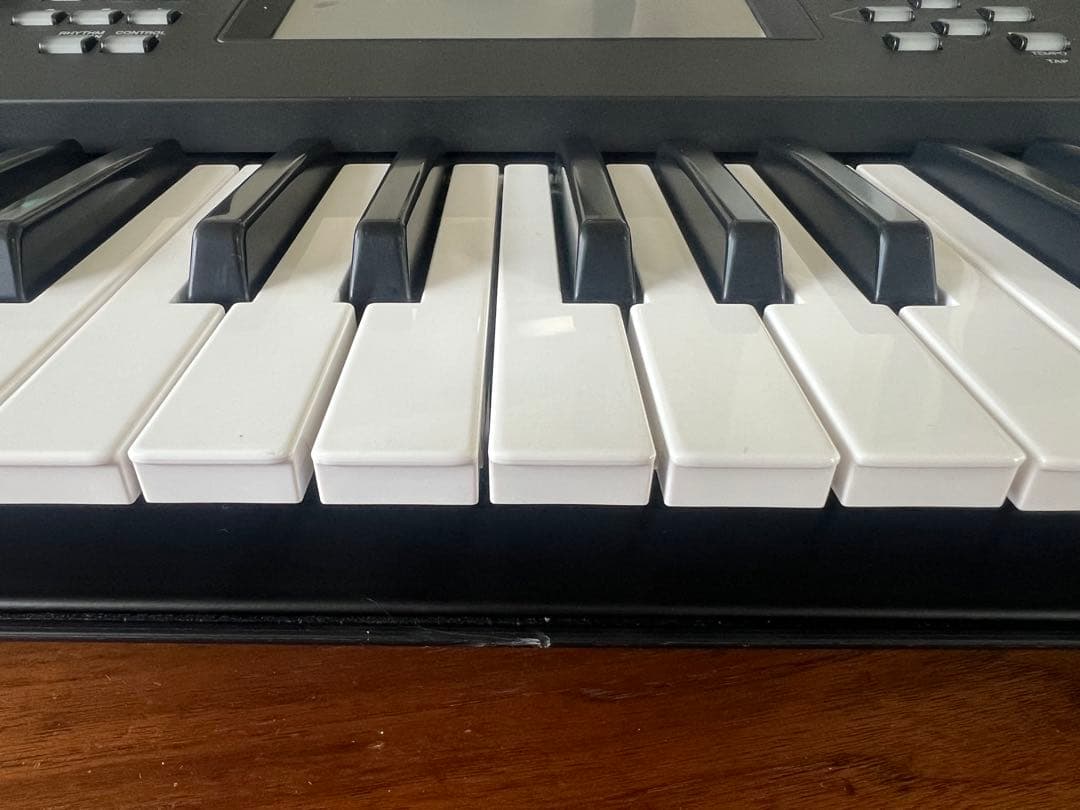 ヤマハ Yamaha MODX7+ シンセサイザー 76鍵　CubaseAI付