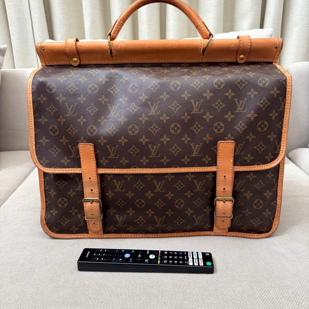 ら*む様 Louis Vuitton ブリーフケース 中型 ブラウン