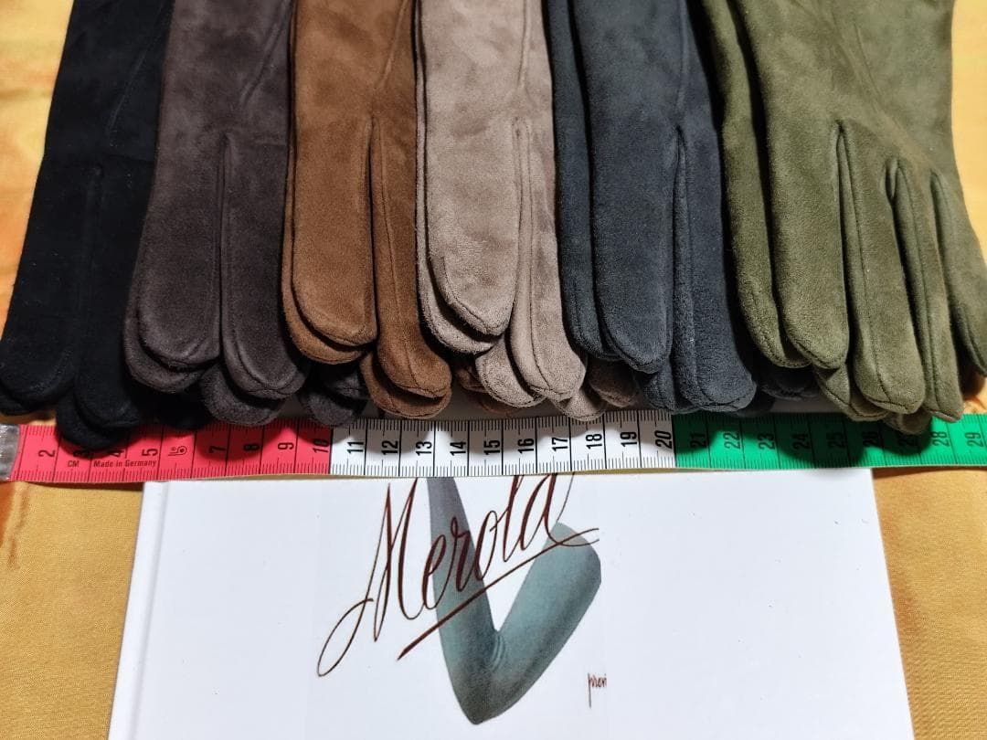 今季 メローラ スエードタン茶色 カシミア黒 グローブ 革手袋 MEROLA