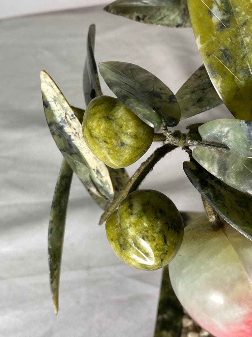 1662❣️ 中国美術　玉桃盆栽　翡翠　瑪瑙　天然石　彫刻