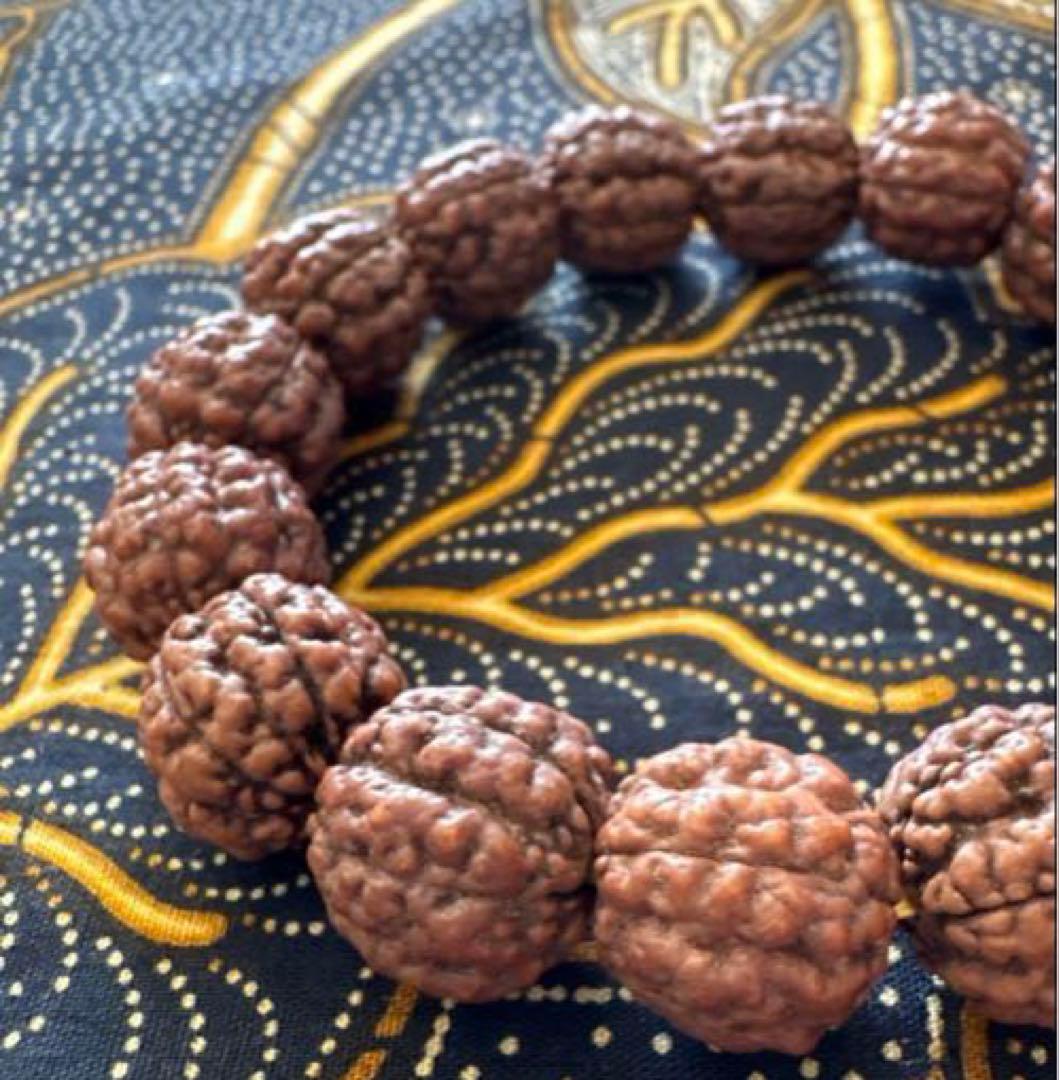 もんちゃん　ルドラクシャブレスレット他