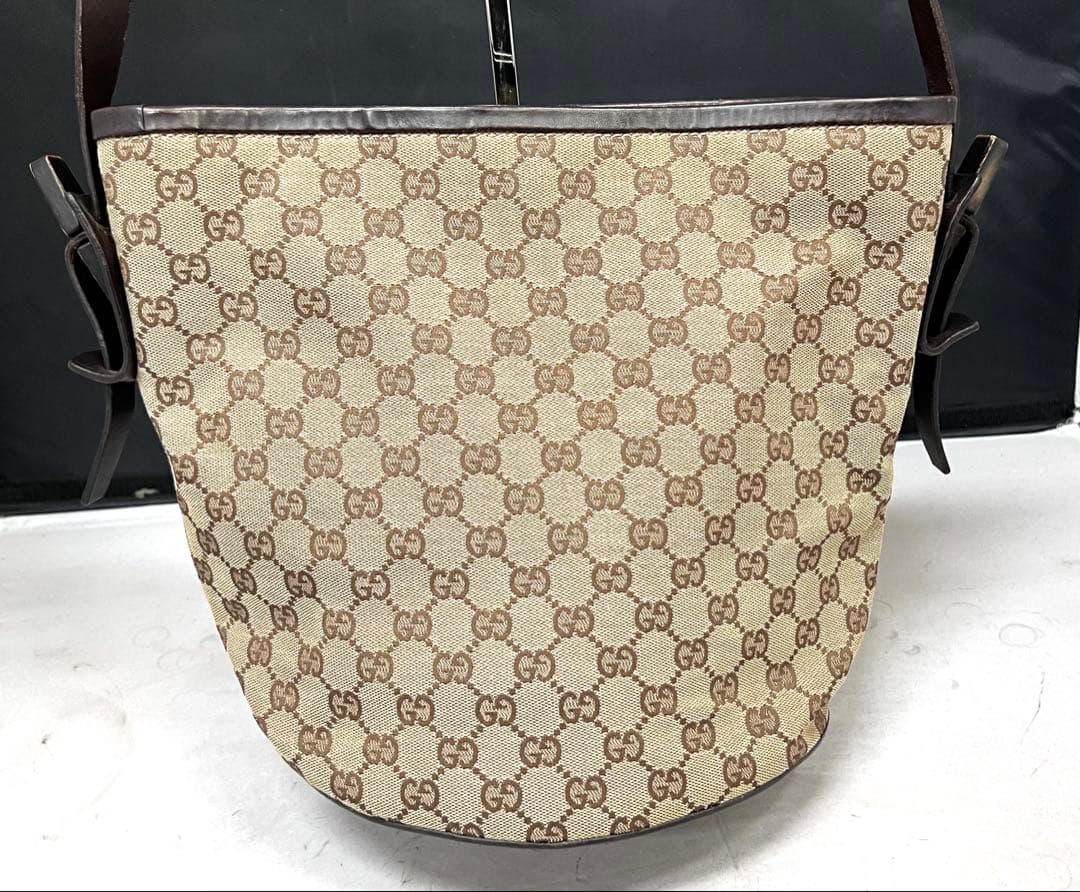GUCCI グッチ 106242 002214 GG ショルダーバッグ 中古