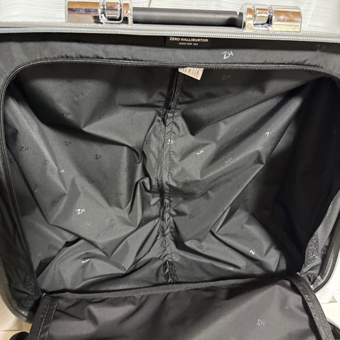 ⭐️極美品⭐️ゼロハリバートン　キャリーケース　シルバー　ビジネスバッグ
