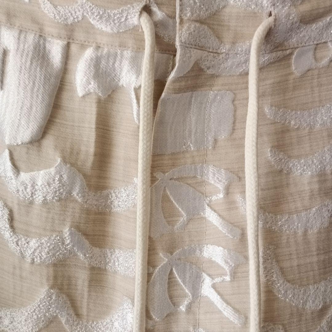 TSUMORI CHISATO ツモリチサト　刺繍変形スリット入りワイドパンツ