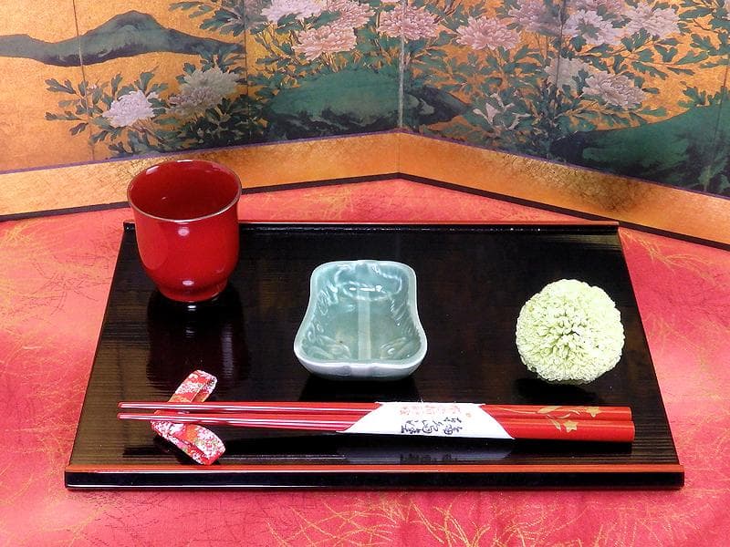 伊万里　瀬戸　青磁　軍配の図　変形豆皿　2枚　珍品　E667AS-fbsf