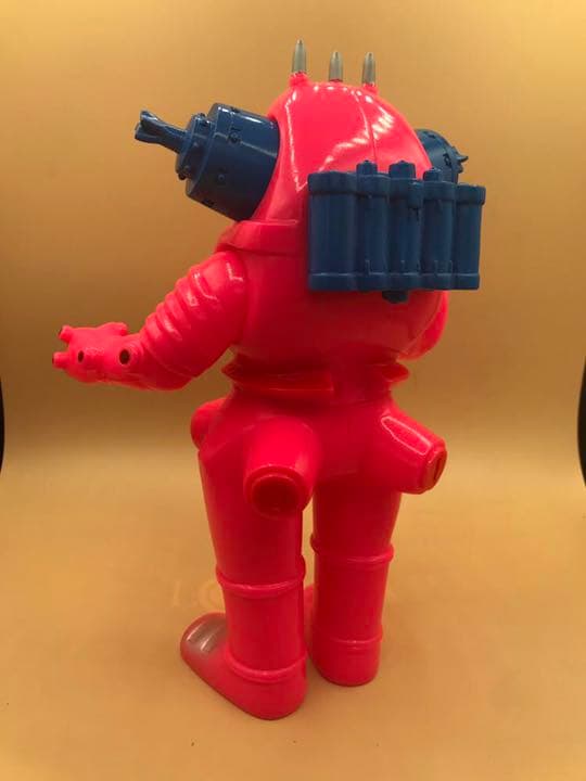 マルサン450 ピンク成形色キングジョー ブルマァクカラー　メーカー塗装