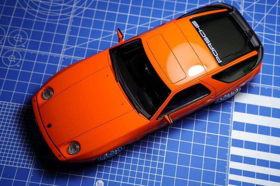 ポルシェ928 プラモデル完成品