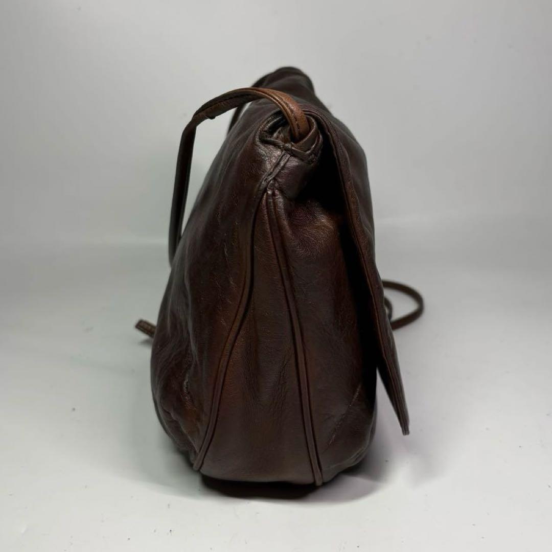 美品　ロエベ ナッパレザー ビンテージショルダーバッグ アナグラム　ブラウン