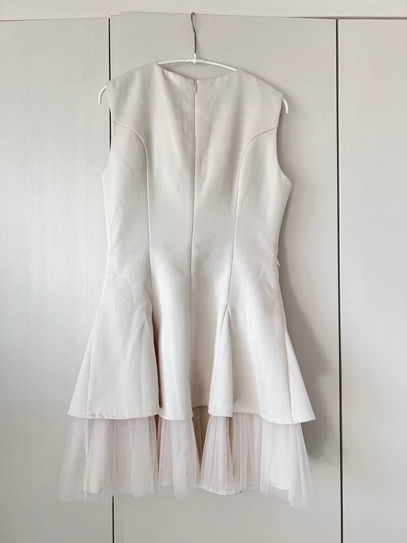 【DEA./ディア】ノースリーブ/ ベルトデザイン/ チュール/ フレアドレス