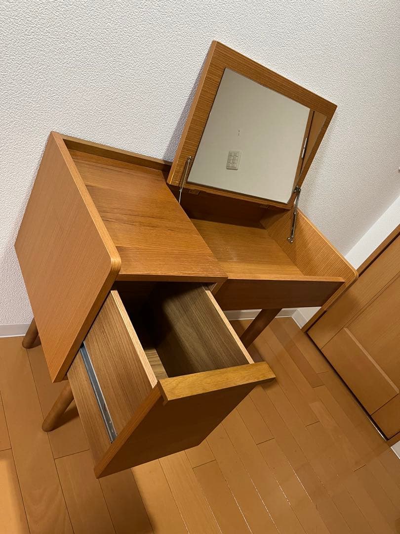 unico ウニコ　ALBERO アルベロ　ドレッサー　鏡台