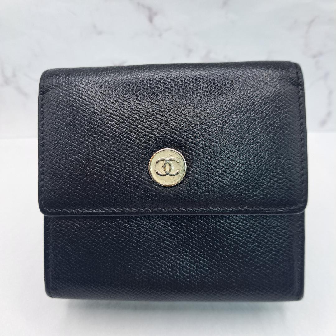 CHANEL　ココボタン　ブラック　 三つ折り財布