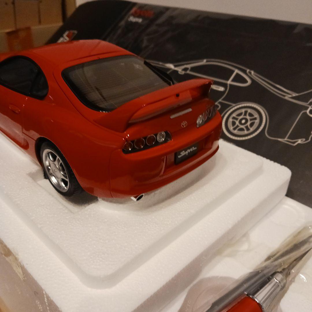 LCD トヨタ　スープラ　1/18　ミニカー　レッド