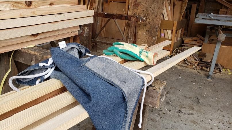 CABC 84cm x 59cmの厚さ1mmくらいの厚紙をお飾りいただく額