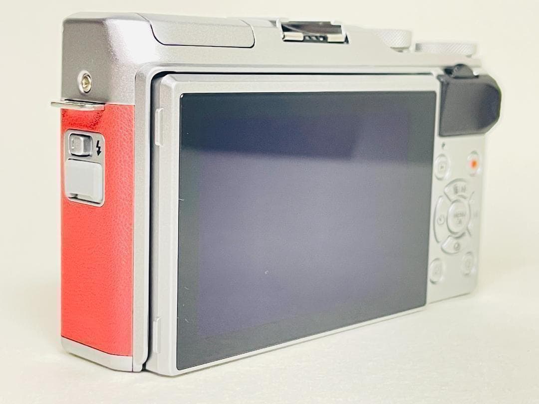 【美品】 FUJIFILM X-A5 ミラーレス一眼カメラ