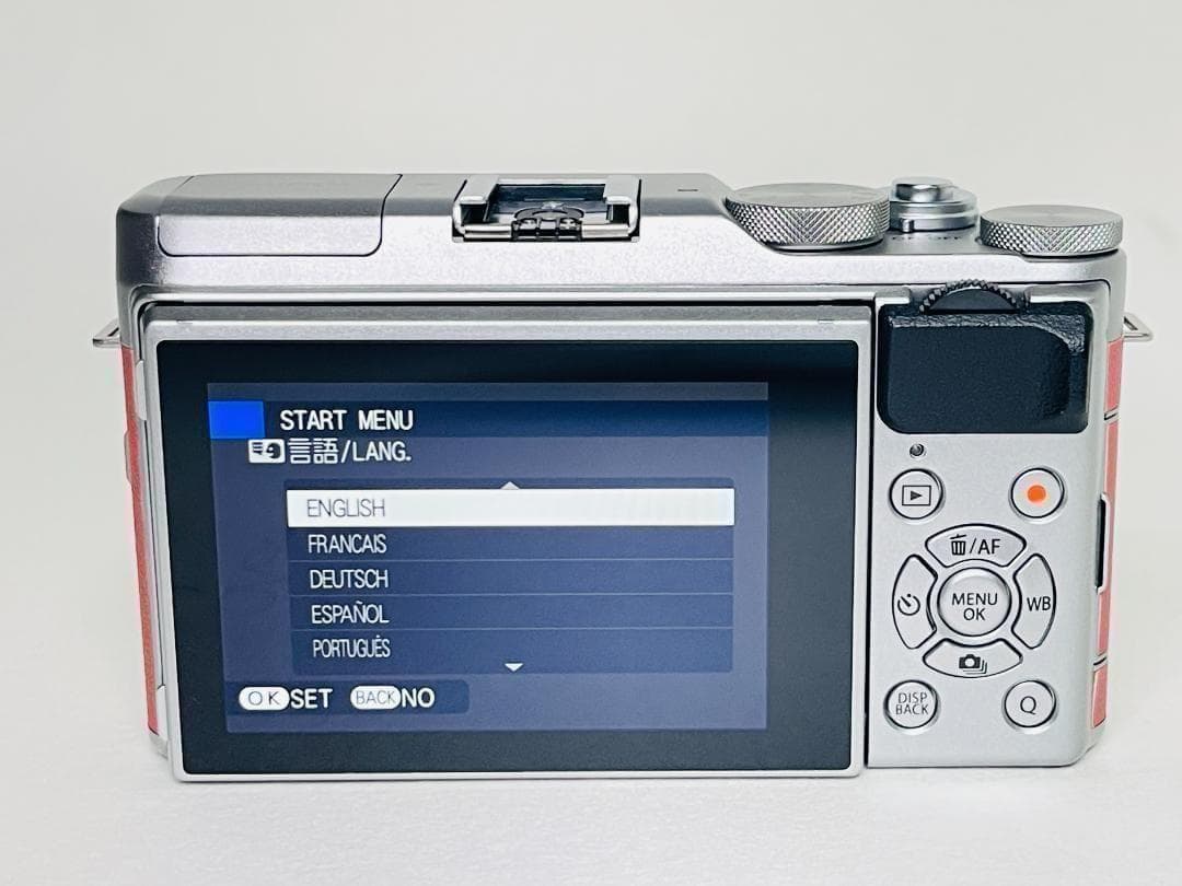 【美品】 FUJIFILM X-A5 ミラーレス一眼カメラ