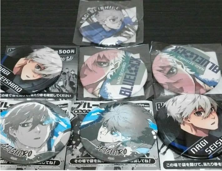 ブルーロック　凪　くじ引き堂　アクスタ　缶バッジ　凪誠士郎