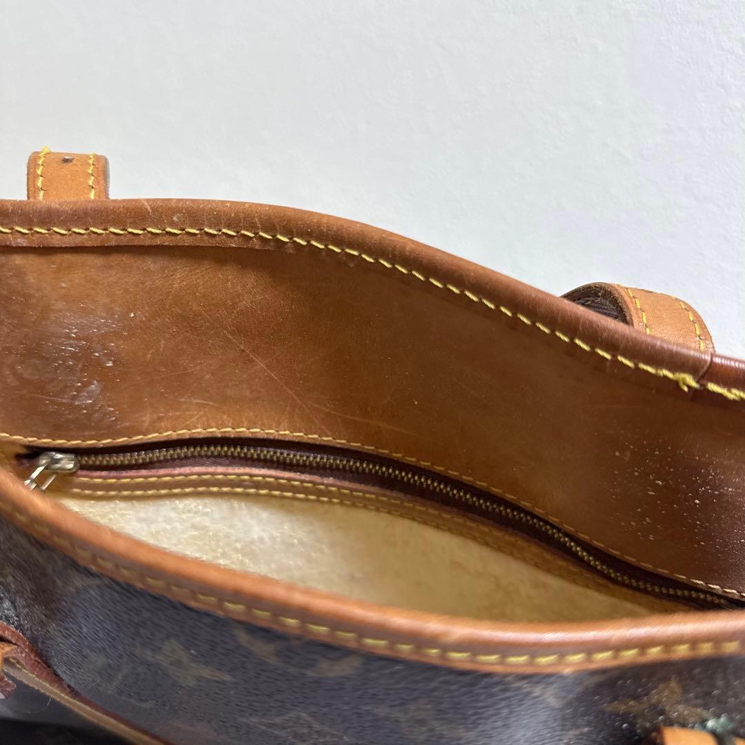 VUITTON ルイヴィトン　モノグラム　バケットGM