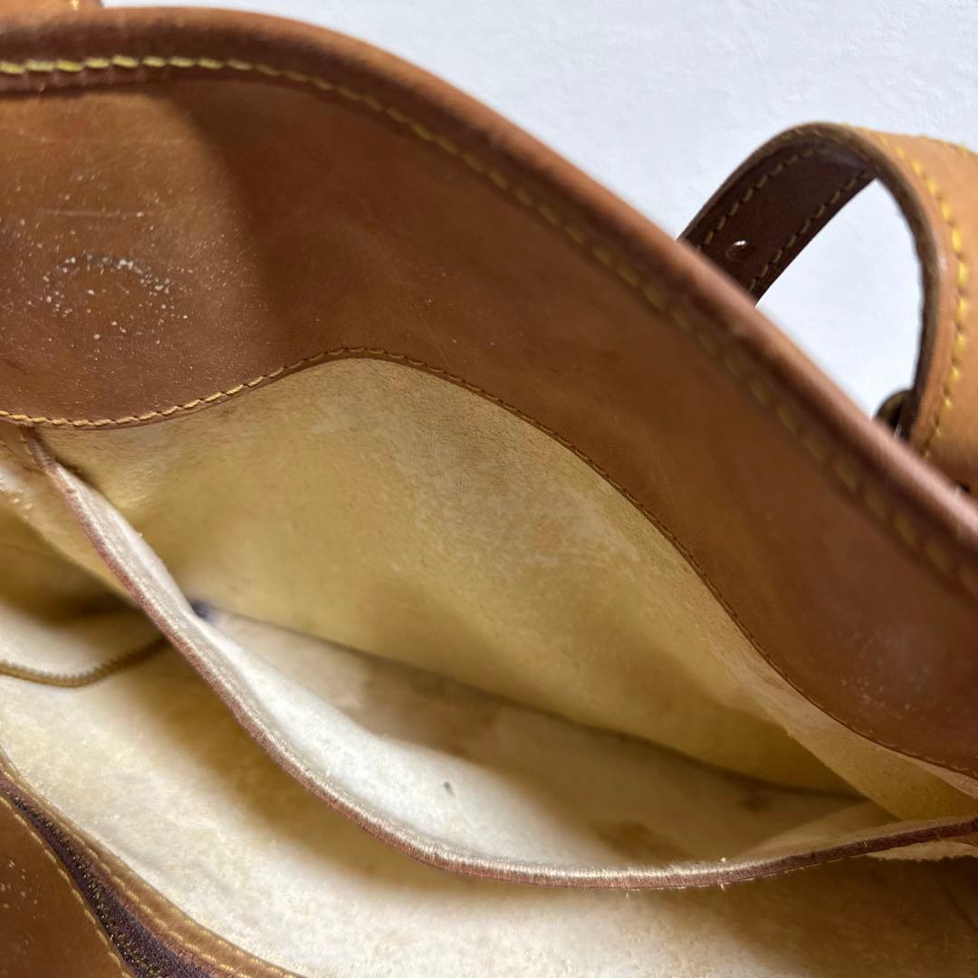 VUITTON ルイヴィトン　モノグラム　バケットGM