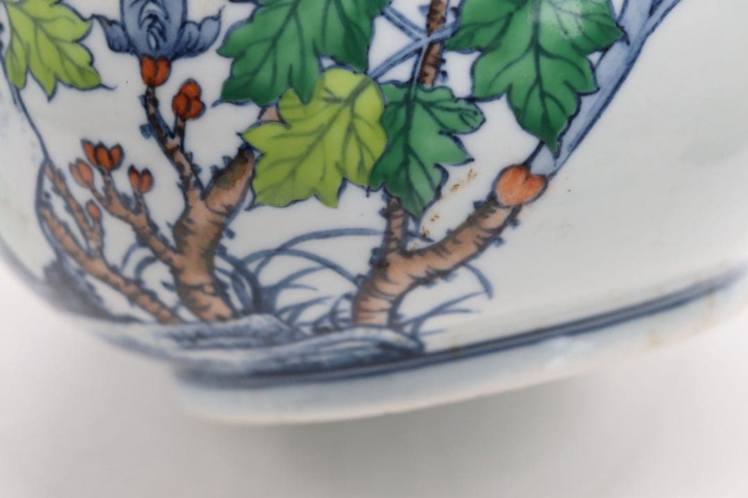 中国　とう彩　花卉紋蒜頭瓶　乾隆年製銘　送料込み250510