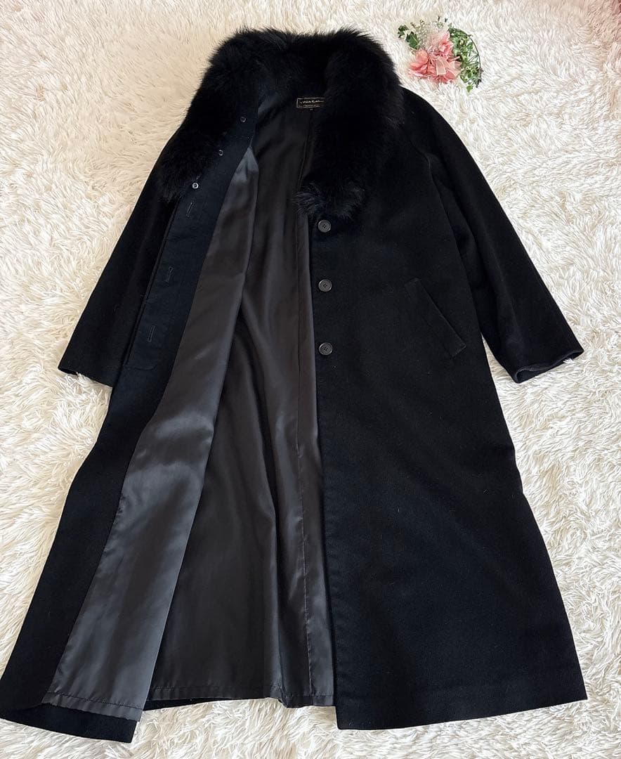 美品mia carnaファー付チェスターコートピュアカシミヤ100%黒ブラック