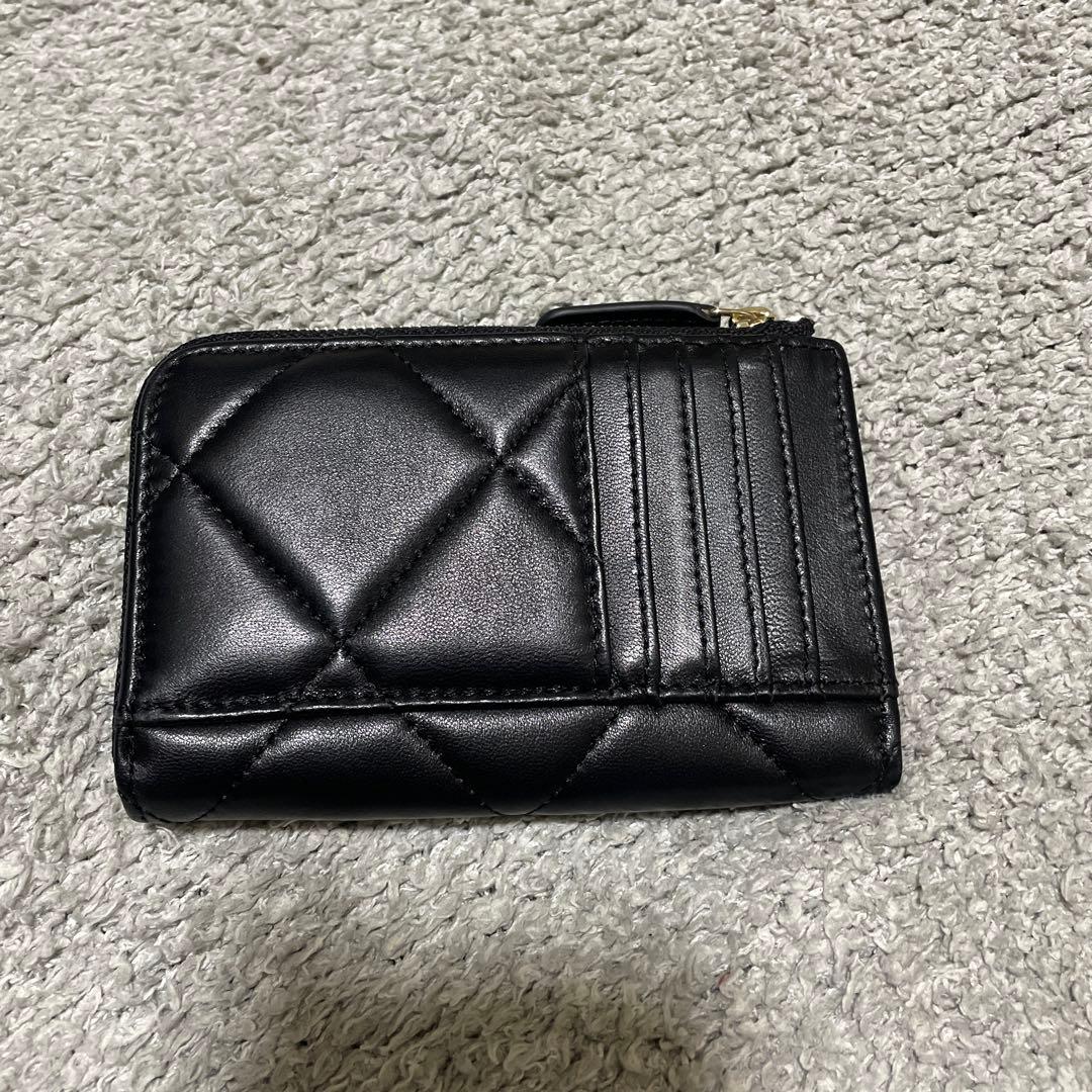 CHANEL ブラック キルティング 財布　小銭　カード　即日発送