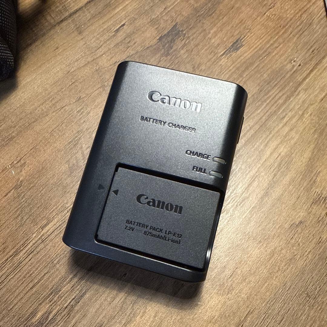 Canon EOS M10 ホワイト ミラーレス一眼レフカメラ