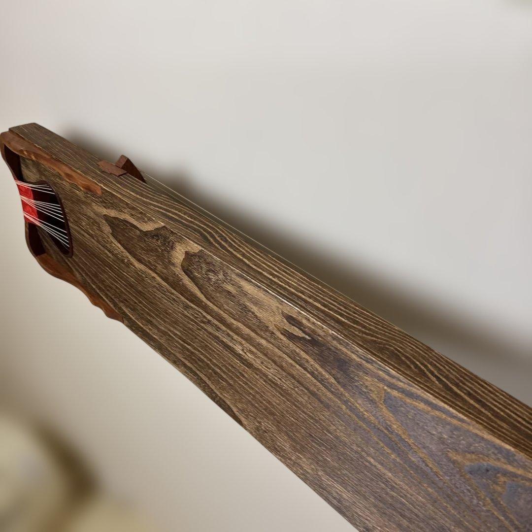 美品　生田流　筝 13弦　赤い装飾　カバー　琴柱付き　ヴィンテージ引き取りのみ