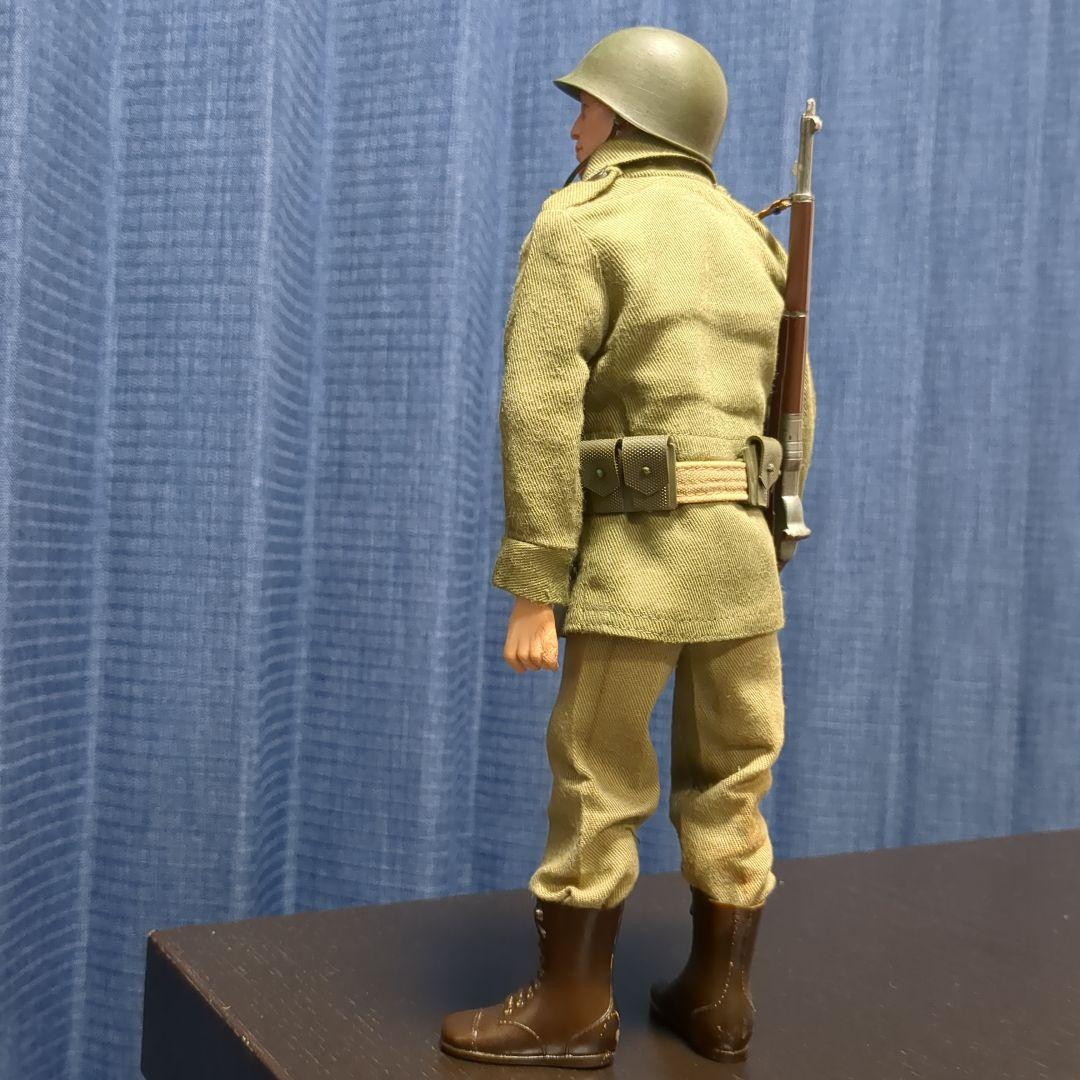 60年代　GIJOE　GIジョー　箱付き　M51フィールドコート　火炎放射器など