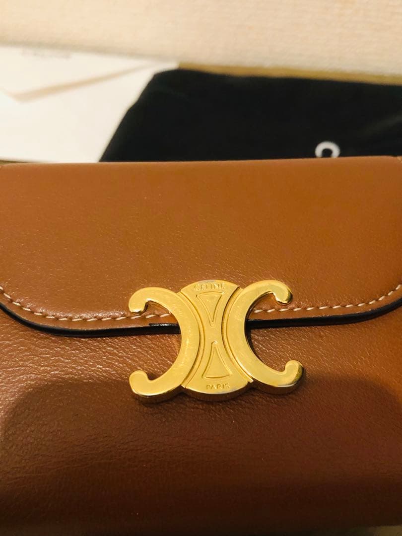 CELINE 三つ折り財布(美品)