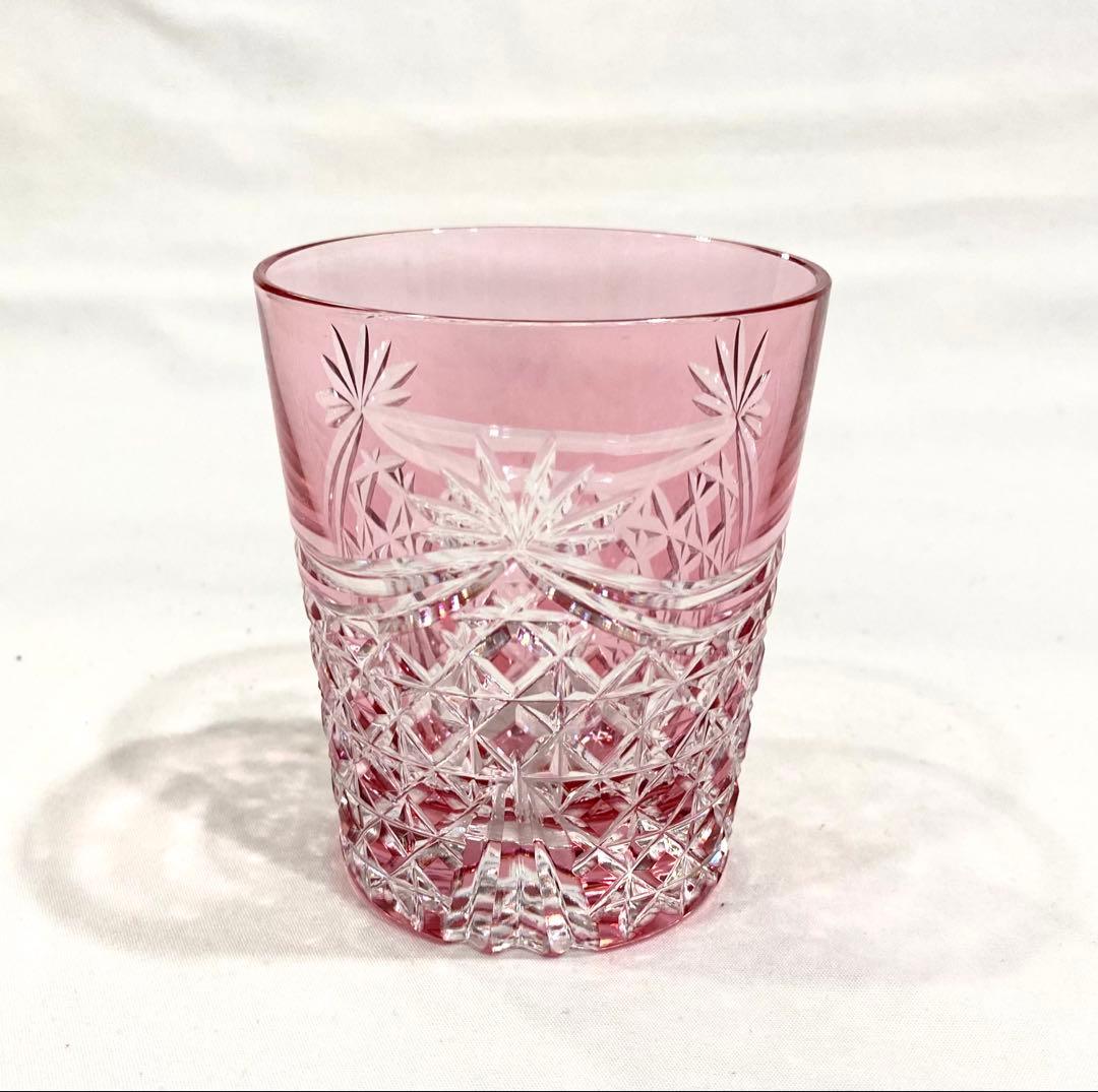 江戸切子／カガミクリスタルの重厚な　”幕襞に四角籠目紋”　ペアロックグラス