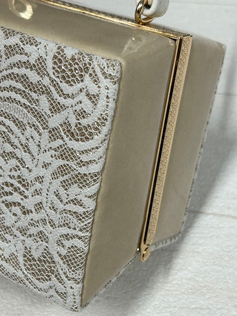 和装バッグ　ベージュ系　レース