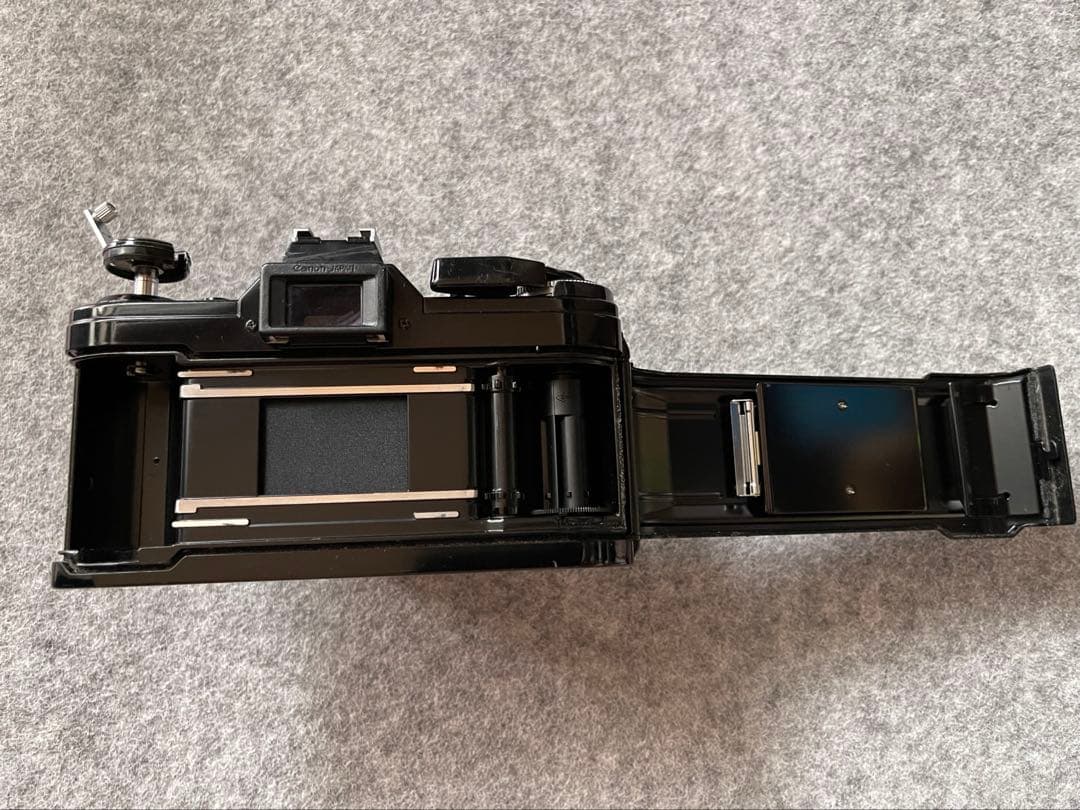 ★Canon AE-1 フィルムカメラ + フラッシュ+パワーワインダー　ほか